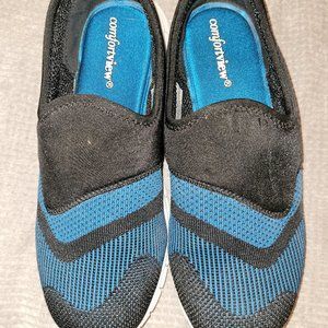 Womens ComfortView 8M Black/Blue Slip-On Sneaker